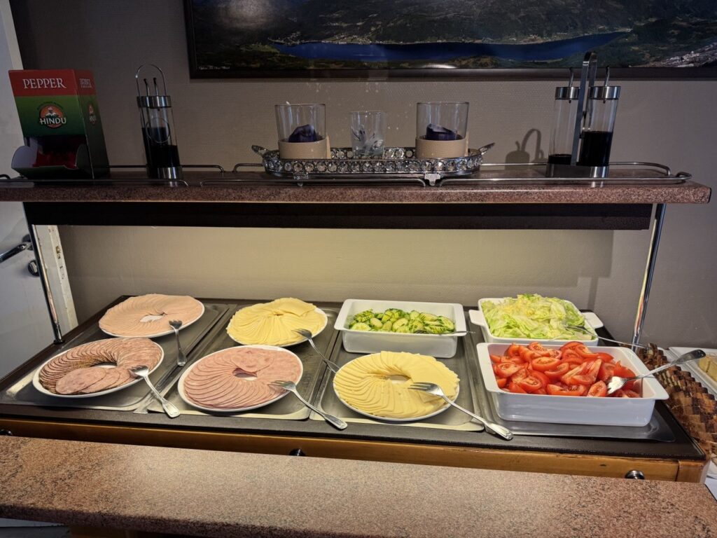 Breakfast is served from 7:00 to 10:00 AM