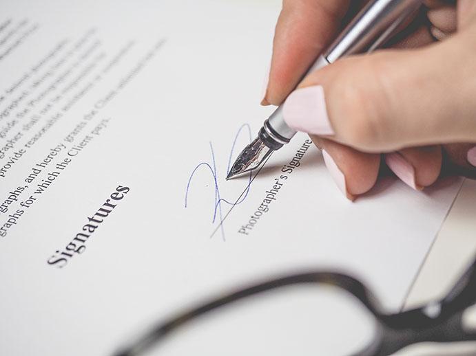 freelance contract and payment terms